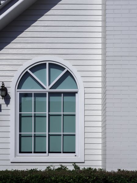 Curved Window Replacement in Greenfield